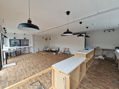490-492 Oldham Road, Ashton-under-Lyne, Leisure / Office / Retail / Trade Counter To Let - 20250731_123046.jpg