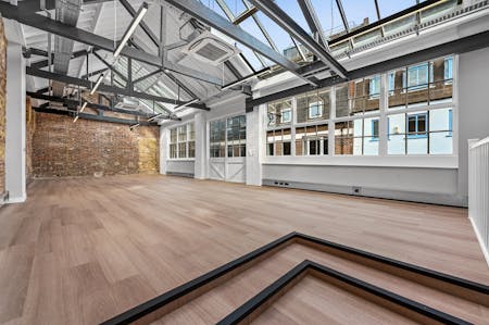 22 - 23 Brownlow Mews, London, Office To Let - OLPILBrownlowMews37.JPG