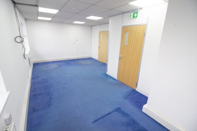Unit 7A First Floor, Central Business Centre, Wembley, Office To Let - 2.jpg