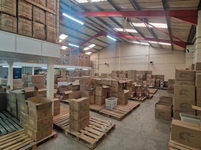 Unit 8d, Stockport, Industrial/Logistics To Let - 20250729_104014.jpg
