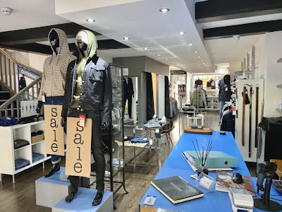 24 High Street South, Dunstable, Cafe (A1) / Class E Retail / Leisure / Food & Beverage / Restaurant / Restaurant / Cafe / Retail / High Street Retail / Retail - In Town / Wellbeing To Let - Image 4