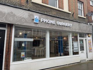 111-113 Guildford Street, Chertsey, Retail To Let / For Sale - IMG_6625.JPEG