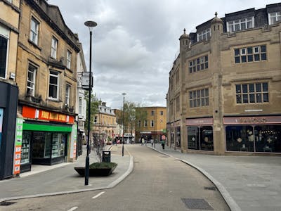 7 High Street, Yeovil, Investment For Sale - 4.jpg