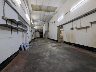 Unit 1a, 1, 2 & 3, Kings Road, Addlestone, Industrial / Light Industrial To Let / For Sale - 1000007549.jpg