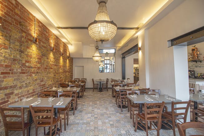 64 Battersea Rise, London, Restaurant / Cafe / Retail To Let - 22.jpg