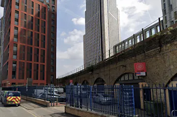 Arch 26 Miles Street, Vauxhall, Industrial To Let - External.jpg