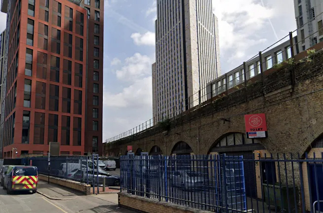 Arch 26 Miles Street, Vauxhall, Industrial To Let - External.jpg