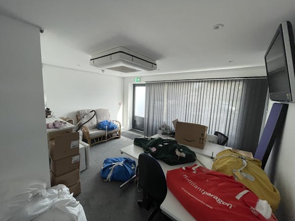 82 Fishmarket Road, Rye, Investment / Office / Retail To Let - IMG_3545.JPEG