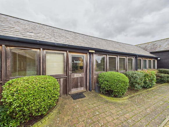 Unit 2, Drayton House Court, Wallingford, Office To Let - CAM05222G0-PR0074-STILL005.jpg