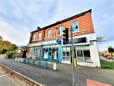 6 Kennerley Road, Stockport, Retail To Let - 20221019_145941 2.jpg