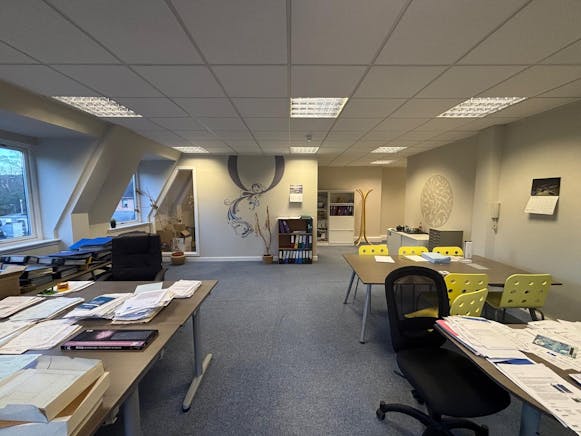 Kirk House, 5 Kirk Road, Glasgow, Offices To Let - Suite 5