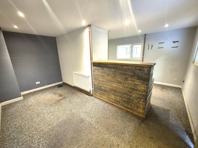 Unit L3 & L4, Stockport, Industrial/Logistics To Let - 20250904_135648.jpg