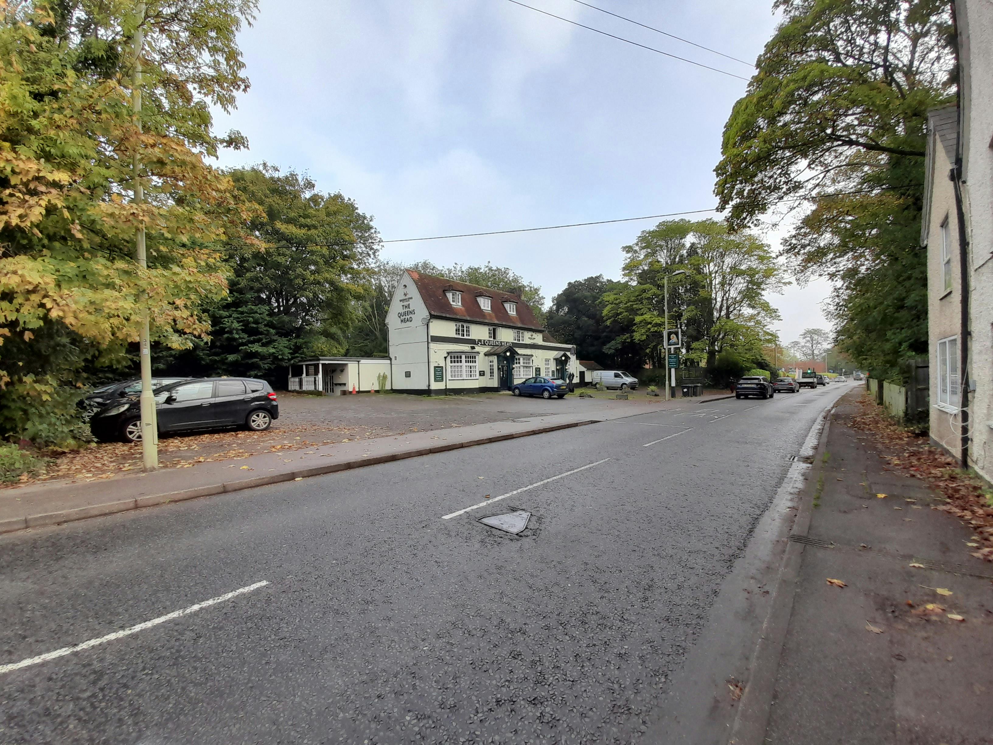 The Queens Head, London Road, Alton, Restaurant / Retail To Let - 20241023_090941.jpg