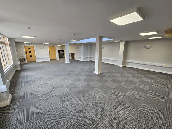 Suite 4, 9-10 The Tything, Worcester, Office To Let - Image 1