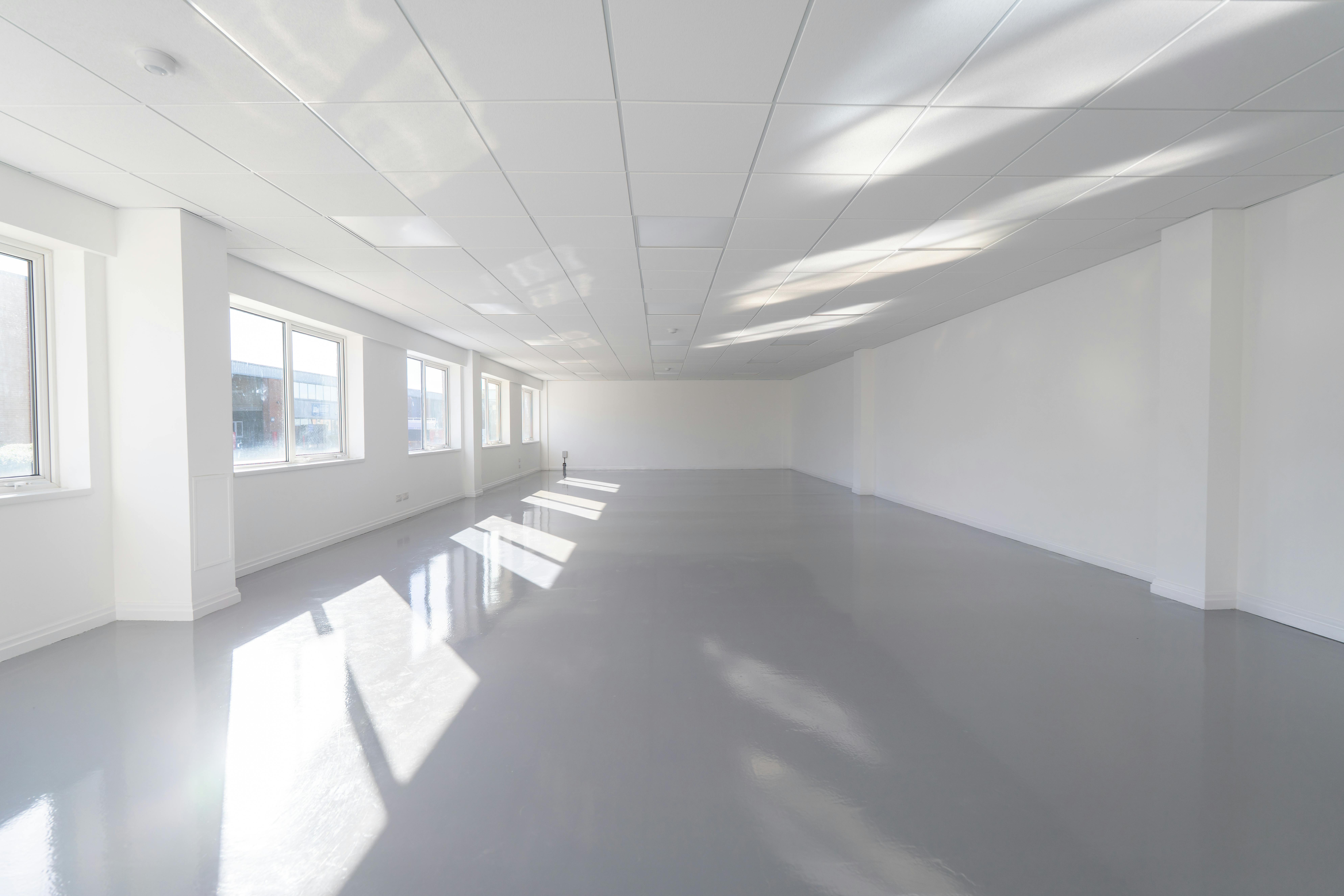 Industrial Unit in Shoreham-By-Sea - photo 3