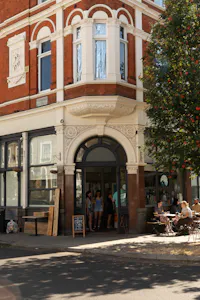 39A Loughborough Road, London, Office For Sale - RF-39A-LOUGHBOROUGH-RD-HIGHRES-003.jpg