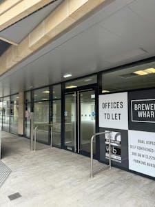 Office 2, One Brewery Wharf, Leeds, Office To Let - 27d1758fb0e1c92528ef8a182430b6bdbw9.jpg