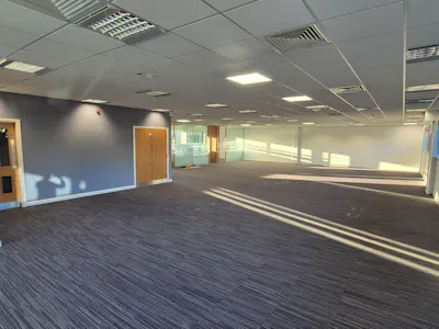 Unit B1, Stockport, Office To Let - 20261022_165927.jpg