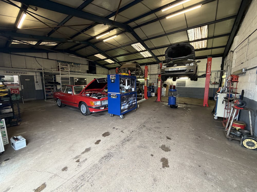 Farndon Crossroads Garage - IMG_7501.jpeg