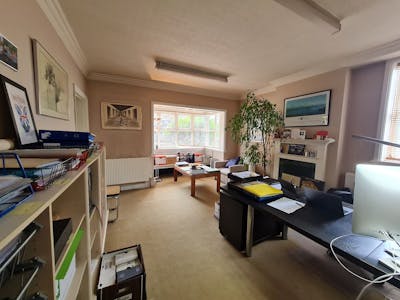 Ground Floor, 38 Hampton Road, Twickenham, Office To Let - 20250602_112748.jpg