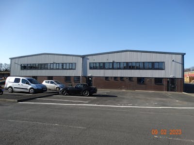 Unit 13, Hartlebury Trading Estate, KIDDERMINSTER, Industrial/Logistics To Let - DSC04998.JPG