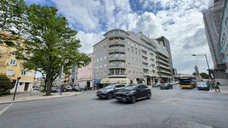 FdV 38, Rua Filipa de Vilhena 38, Lisboa, Office To Let / For Sale - Fachada.jpg