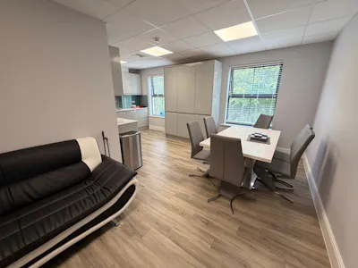 Cherry Orchard House, Rochford, Office To Let - 6799e931-8bf5-47c6-897c-d46dc0020709.JPG
