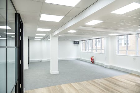 20 Ironmonger Lane, London, Office To Let - 20 Ironmonger  4th 4.jpg
