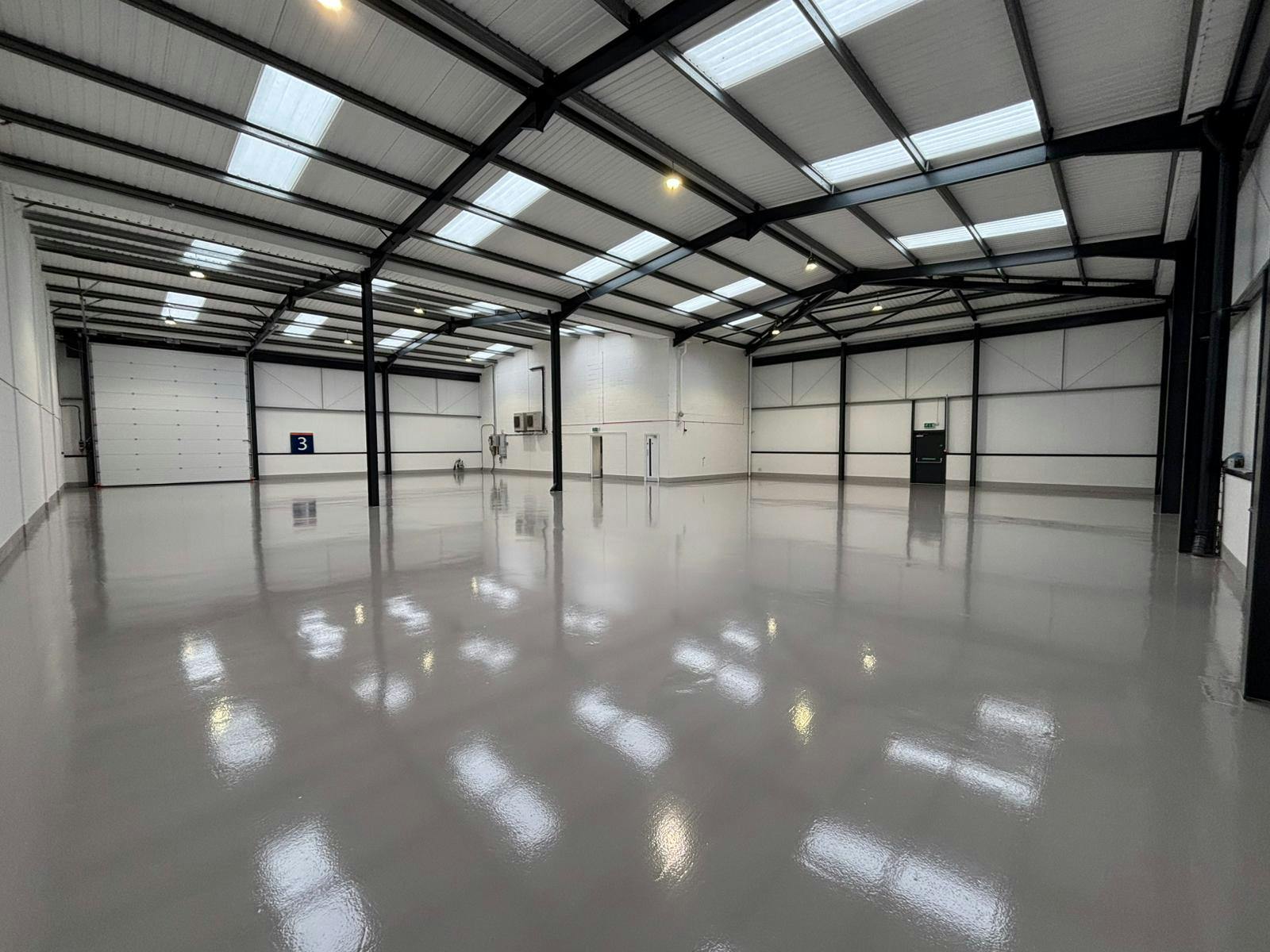 Monkton Park, Farnham Trading Estate, Farnham, Industrial / Warehouse To Let - WhatsApp Image 2026-02-24 at 11.47.58.jpeg