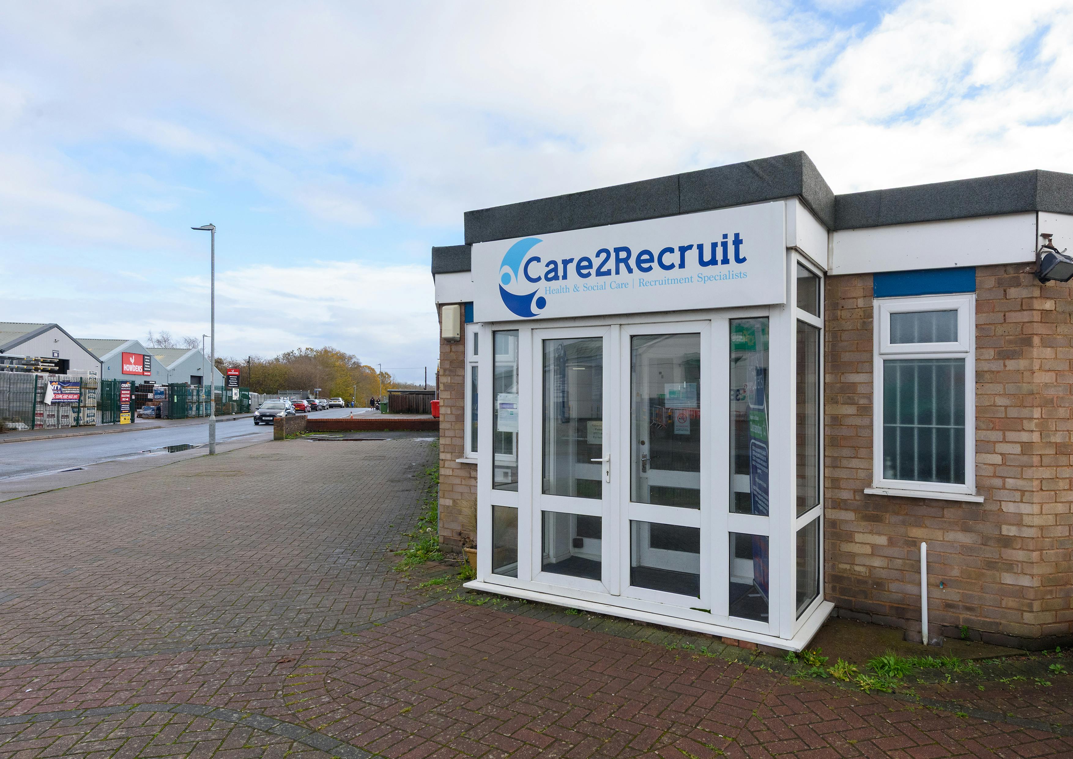 Office in Worcester - photo 2