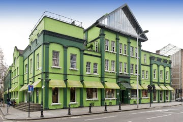 The Furniture and Arts Building, 533 Kings Road, Chelsea,  Sw10, Office / Retail To Let - showroom@533 kings rd-5102 low.jpg