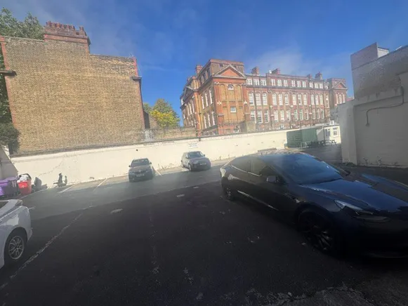 97 Seven Sisters Road, London, Retail To Let - 6.jpg