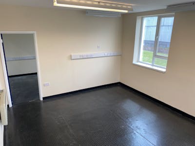 Unit 290, Hartlebury Trading Estate, Hartlebury, Worcester, Industrial / Industrial/Logistics / Industrial / Storage / Industrial / Warehouse To Let - IMG-2259.jpg