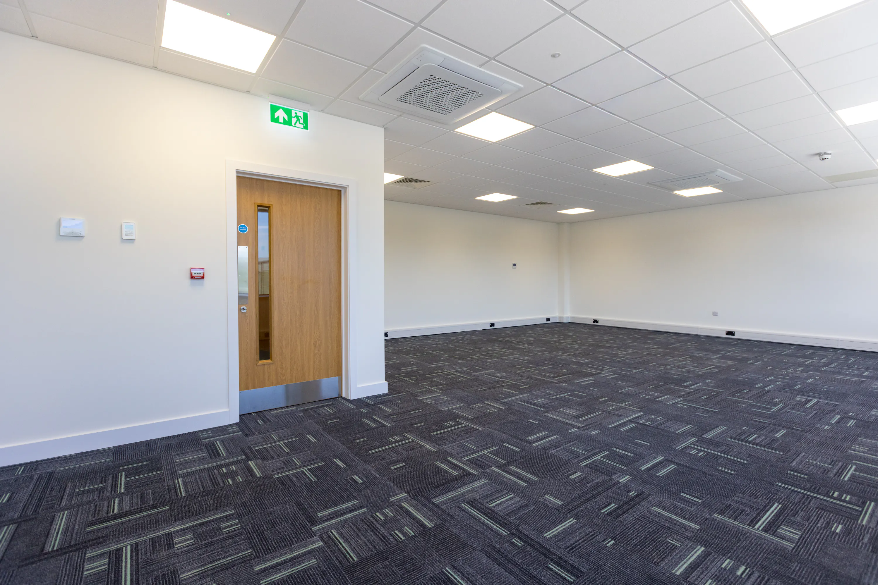 Unit 6 T45, Aire Valley Road, Leeds, West Yorkshire, LS9 0AA