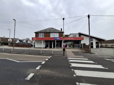 219 Gudge Heath Lane, Fareham, Investment / Residential / Retail For Sale - 20260306_105025.jpg