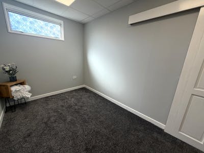 14 High Street, Sleaford, Retail To Let - IMG_9194.jpeg