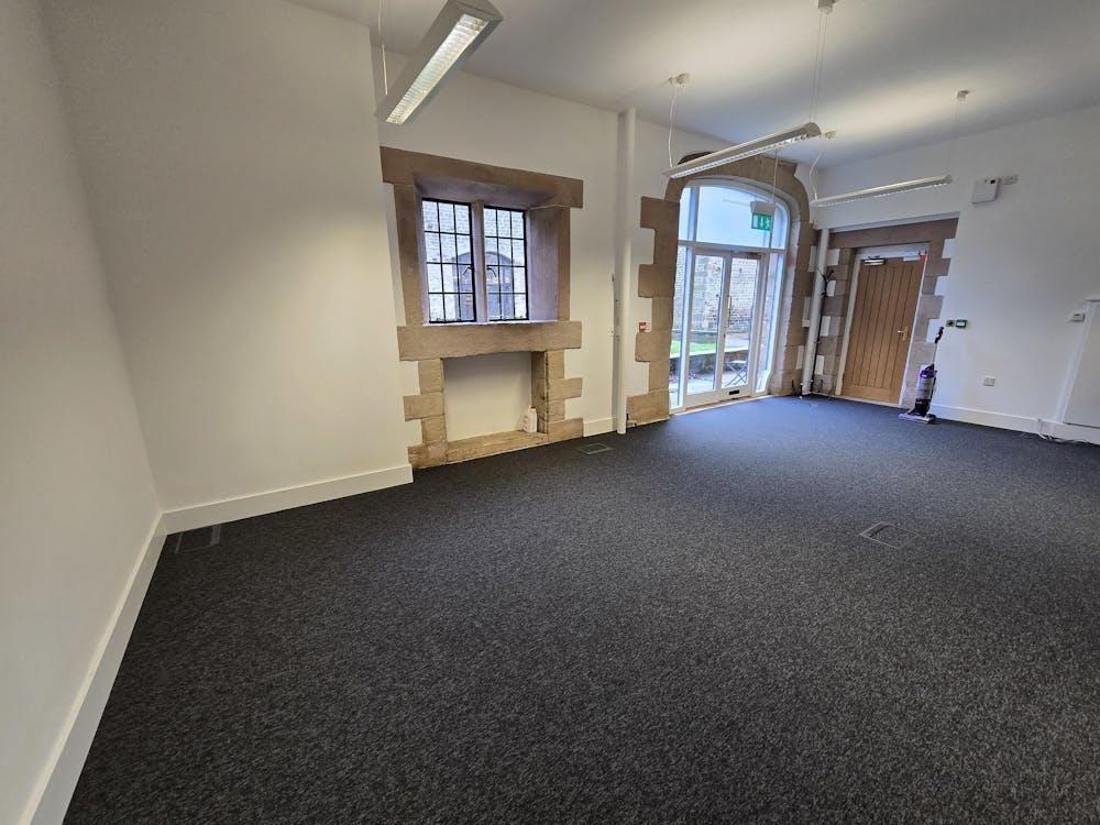 2 The Coach House,, Hathersage Hall Business Centre - Image 4