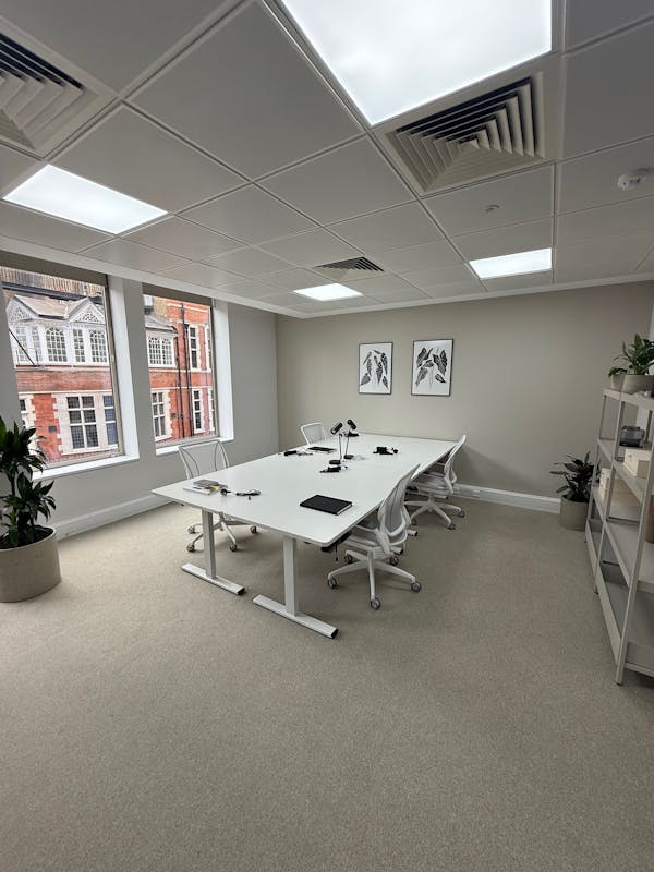 26-28 Mount Row, London, Office To Let - IMG_1919.jpg