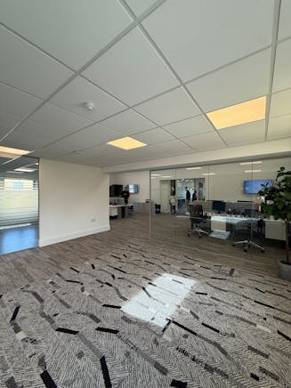 Unit 2, Bramley Grange, Skeltons Lane, Leeds, Offices To Let - Bramley Grange x 3.jpg