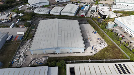 T86, Pilsworth Road, Heywood, Industrial/Logistics To Let - dji_fly_20260909_162740_0318_1788979181431_photo.jpg