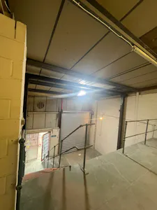 Unit 6, Hayes, Industrial To Let - 20260817_162725000_iOS 2.jpg