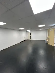 Unit 11 & Yard, Beacon Business Park, Caldicot, Industrial To Let - 0f1bf1e2-8415-4336-8e58-be50ddfae7fe.jpg