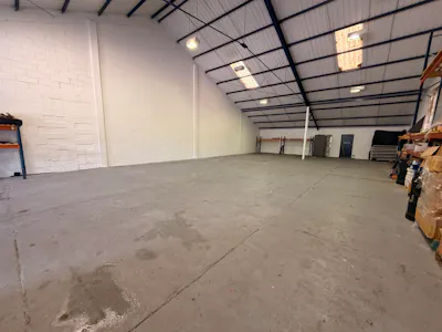 Unit 16 Progress Road, Leigh-On-Sea, Industrial To Let - WhatsApp Image 2026-06-09 at 10.08.00 AM (5).jpeg