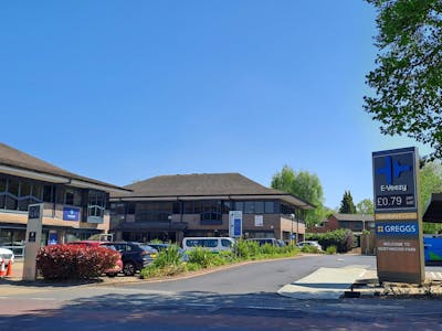 Unit 2b Kingfisher House, Northwood Park, Gatwick Road, Crawley, Office To Let - 20260427_123651.jpg