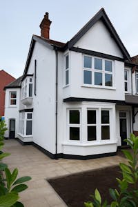 34 Manor Road, Westcliff-on-Sea, Residential House / Residential To Let - WhatsApp Image 20251106 at 150450_d19da644.jpg
