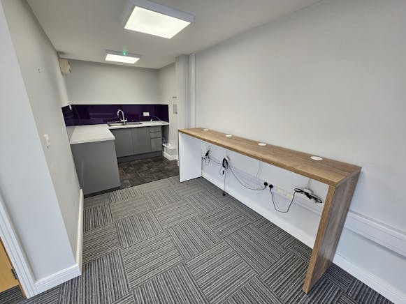 Suite 4, 9-10 The Tything, Worcester, Office To Let - Image 5