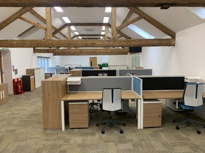 First Floor North Suite, The Long Barn, Bury St. Edmunds, Office To Let - IMG_8931 Large.JPG