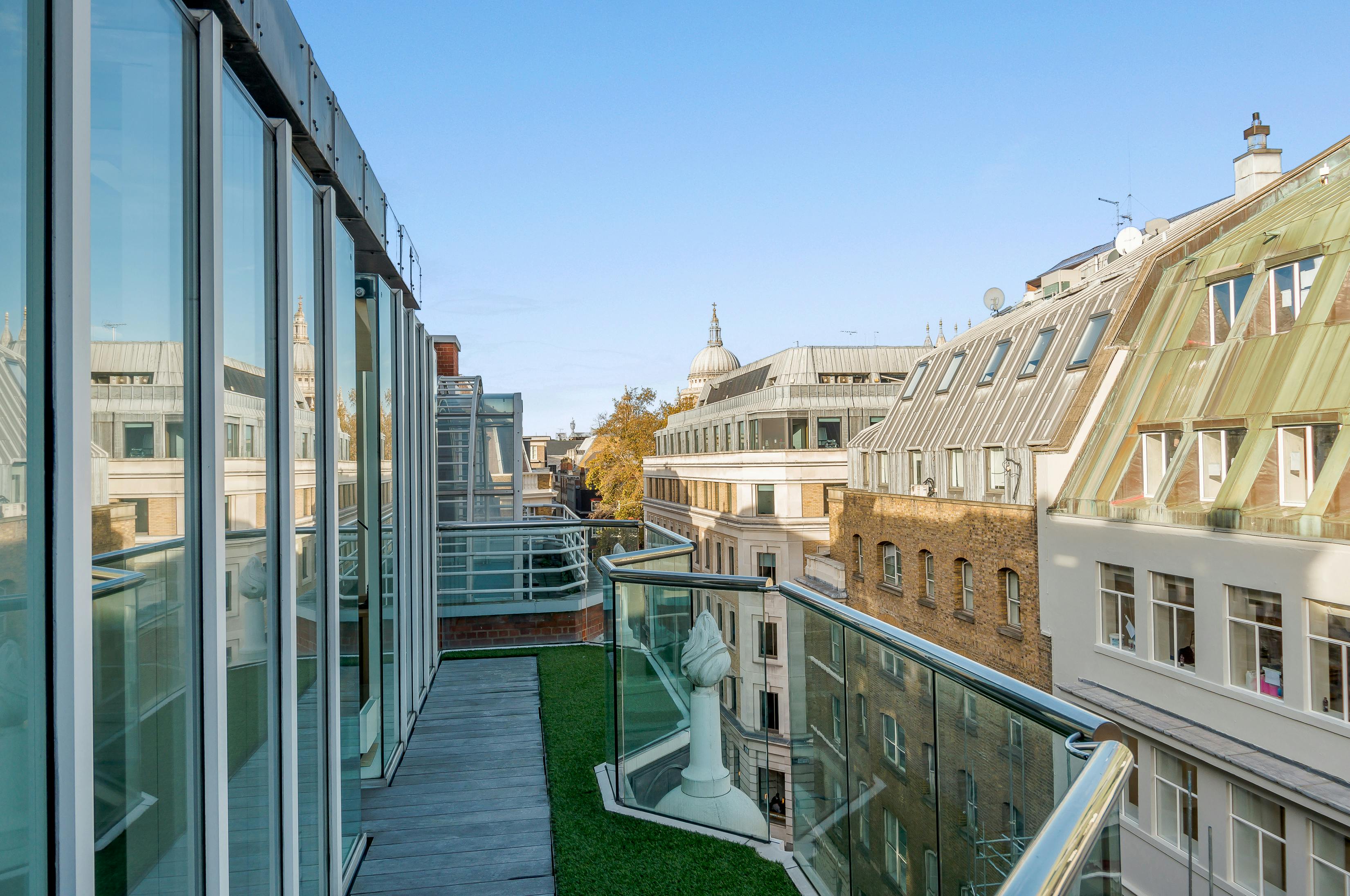 9 Cloak Lane, London, Office Lease Assignment / For Sale - 9 Cloak Lane, EC4 picture No. 2