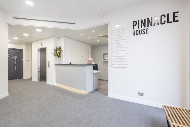 Pinnacle House, London, Serviced Office To Let - Pinnacle House, EC3 picture No. 1