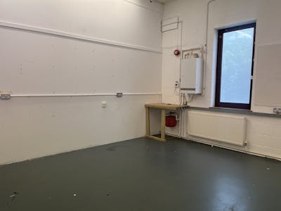 Unit 4, Thame Park Business Centre, Thame, Office To Let / For Sale - 20250702_133106172_iOS.jpg